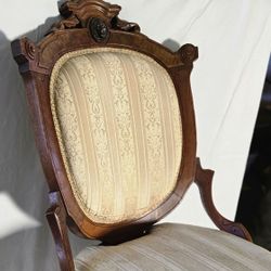 Vintage PARLOR Chair ~ Carved LION HEAD ~ Front Leg Casters ~ See Description