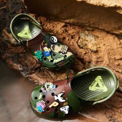 Palace Camo Crocs Size 11 Mens