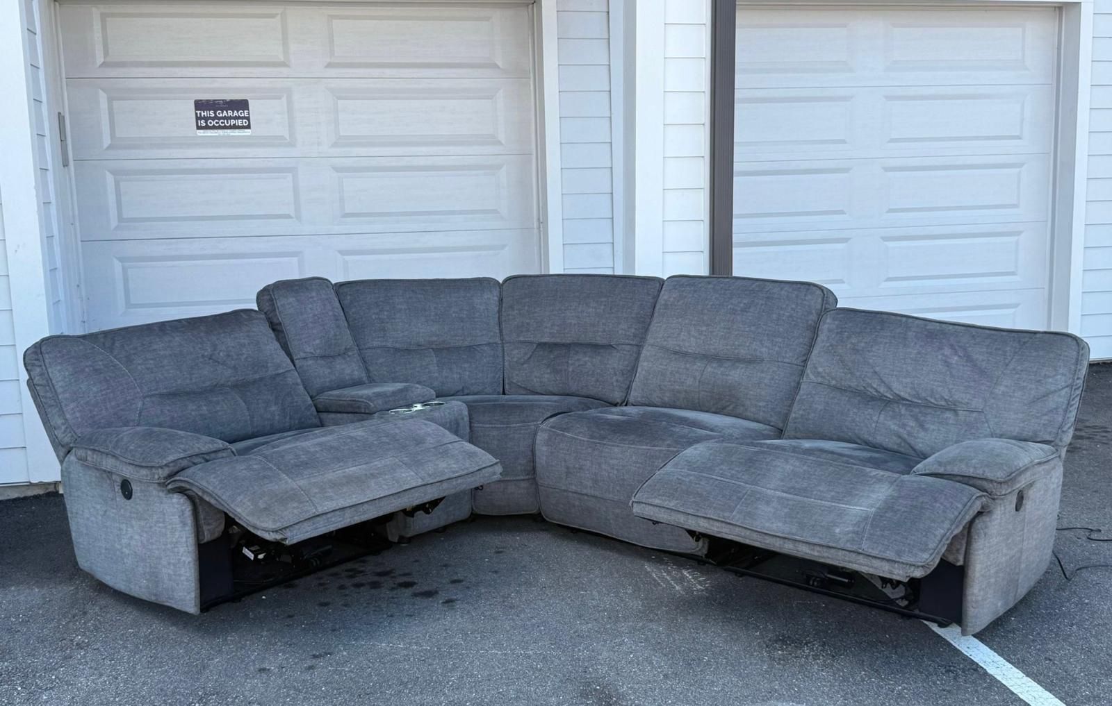 Sofa/Couch Sectional - Recliners - Gray - Havertys - Delivery Available 🚛