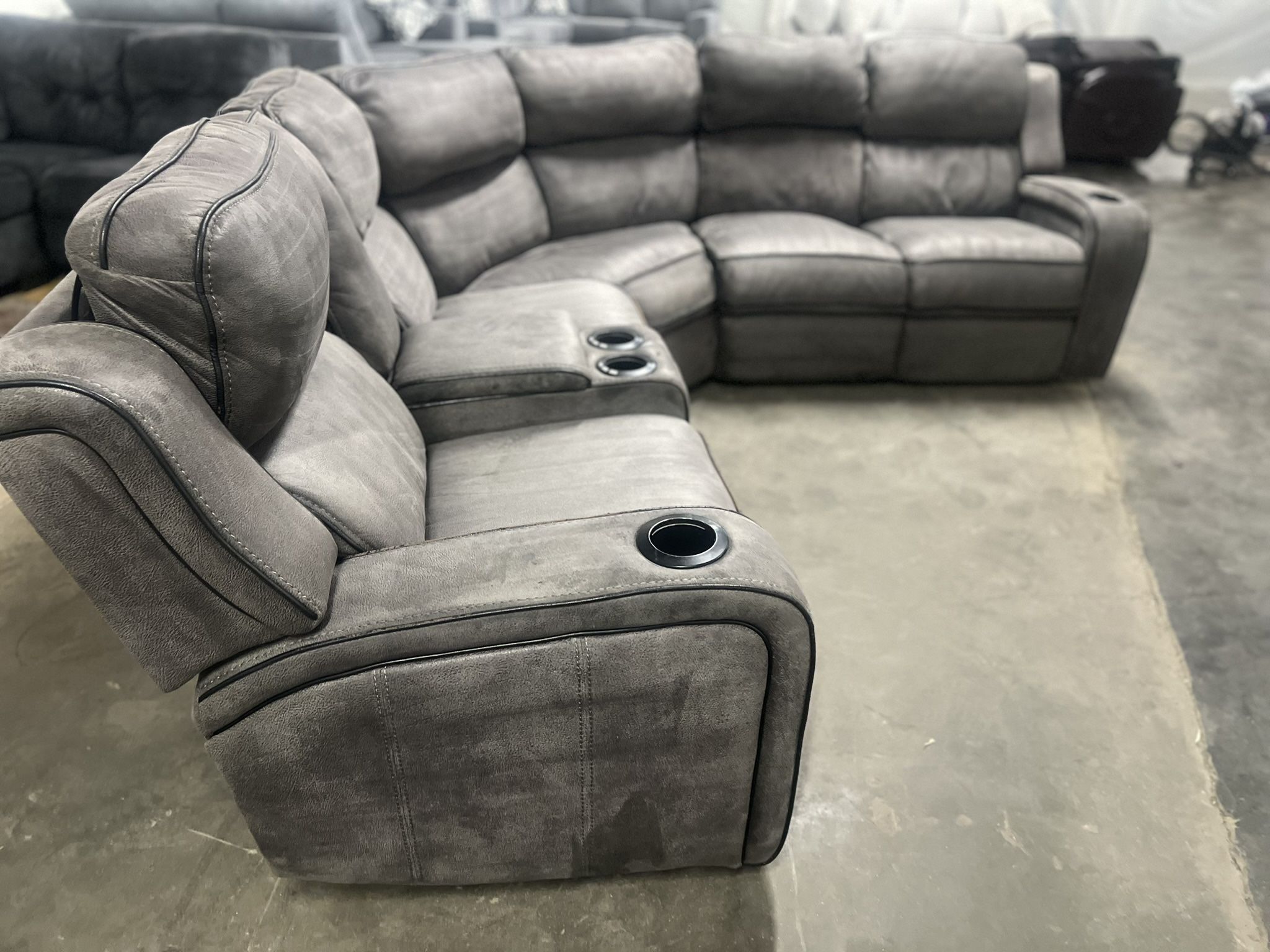 Recliner Sectional FREE DELIVERY