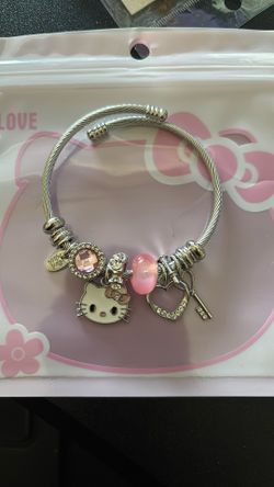 Hello Kitty Charm 