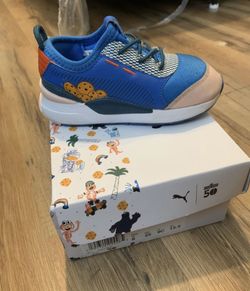 Pumas for kids size 9c