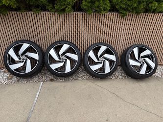 MK8 GTI wheels