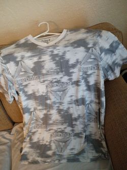 Men's Reebok Large barely worn great shape cash only