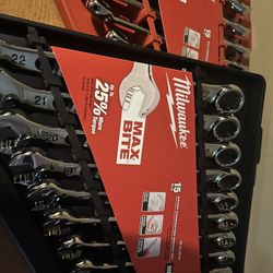 Milwaukee Wrenches 
