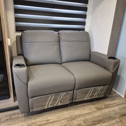 Reclining chairs for RV