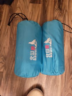 2 Inflatable Sleeping Pads