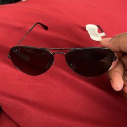 Ray Ban