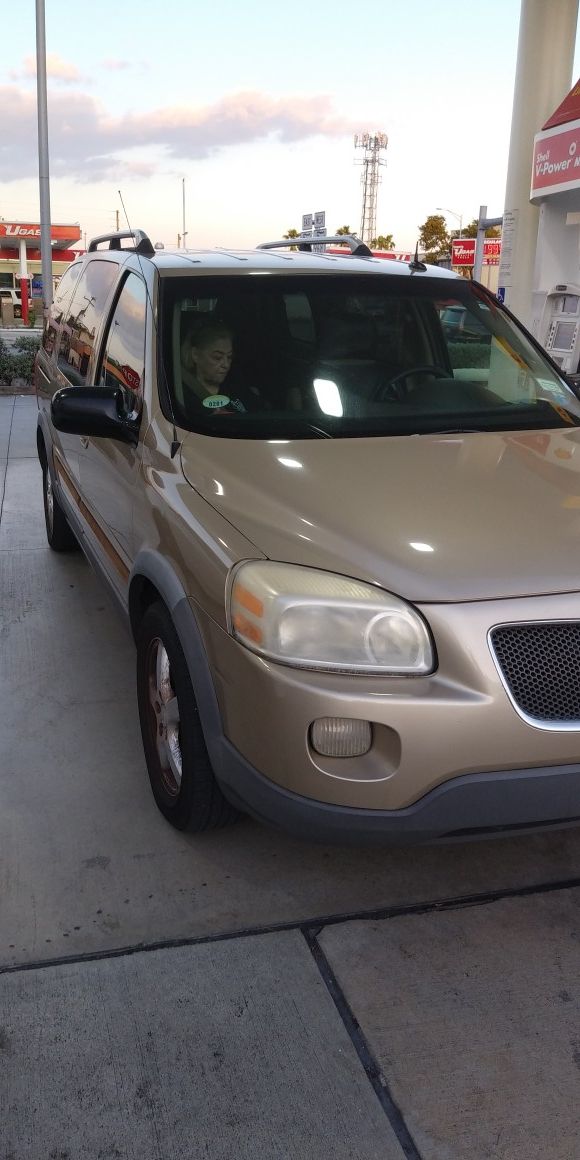 2005 Pontiac Montana SV6