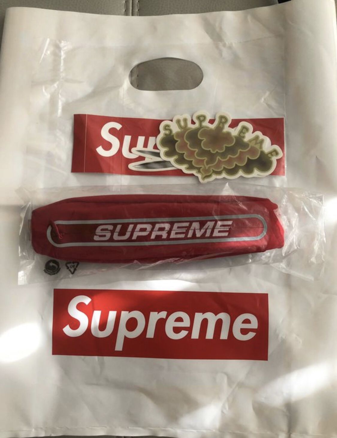 Supreme running waist bag New !!!