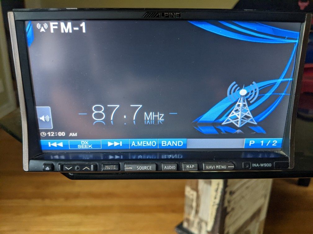 Alpine INA-w900 double din touch screen radio head unit Bluetooth navigation remote control