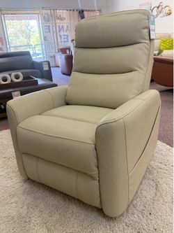 NELMAN Beyond leather power lift chair