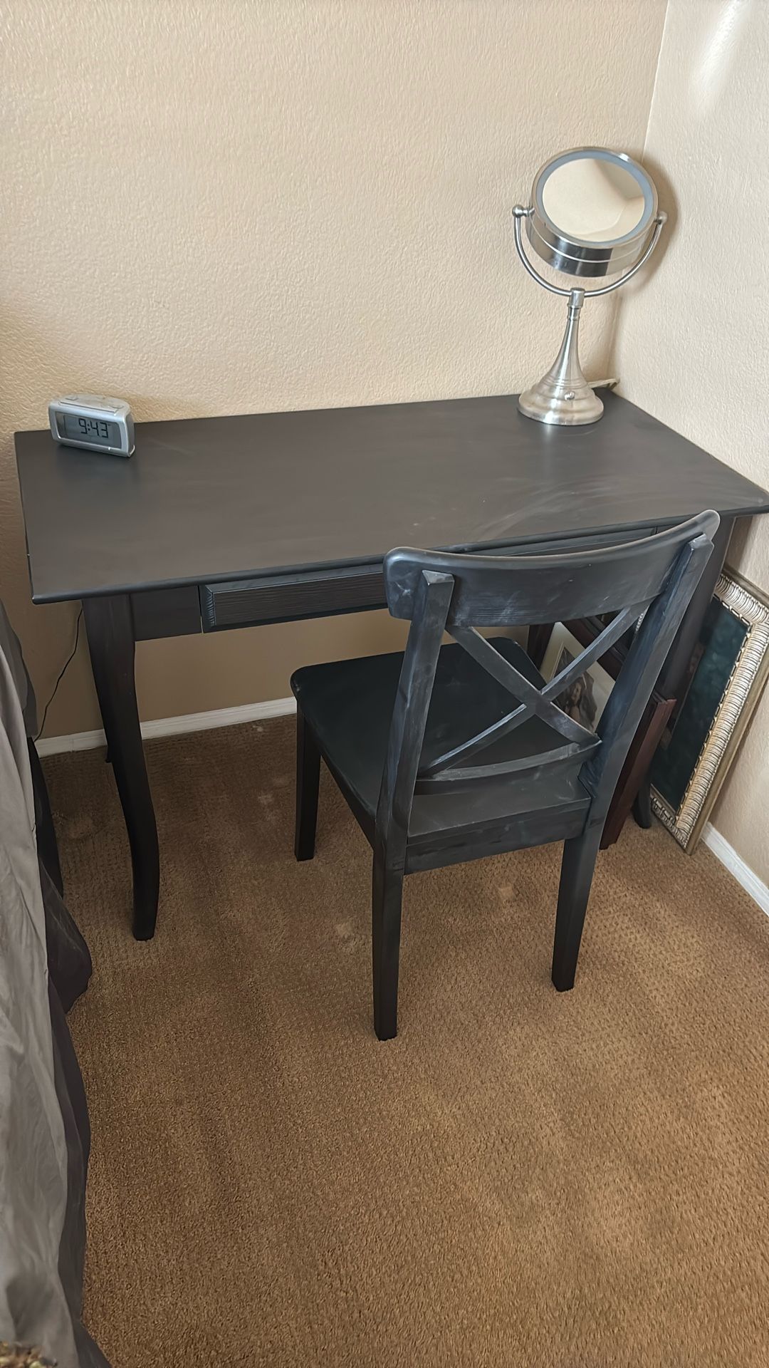 Desk And Chair