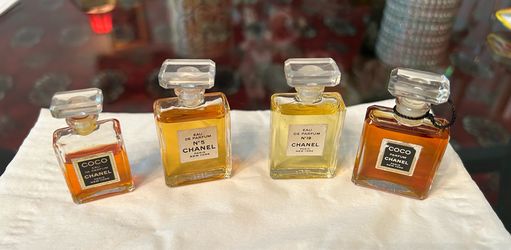 Chanel SMALL (authentic) No5 and No19 perfume