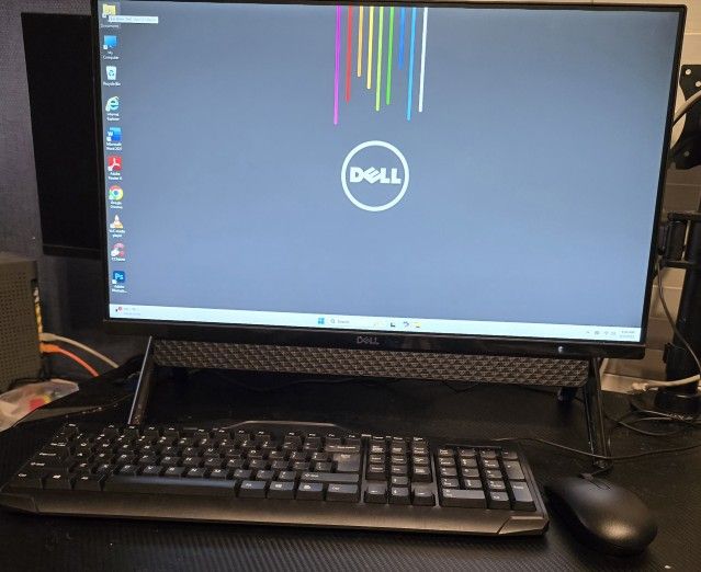 DELL  AIO  DESKTOP  🖥  INSPIRON  5400 23.8"in. - 2.0GHz. CPU  / 8.0GB.  RAM  / 256GB.  SSD  - Windows  11, Wi-Fi, WebCam, HDMI . Work  Excellent ✔️
