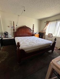 King size frame bed matrees