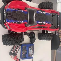 Xmaxx 8’s