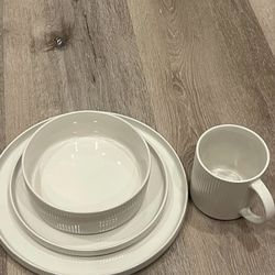 Dinnerware