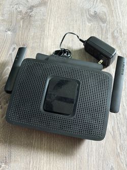 Linksys Wireless Router with Power Adapter