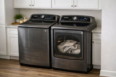 Samsung Washer & Dryer (with Steam)