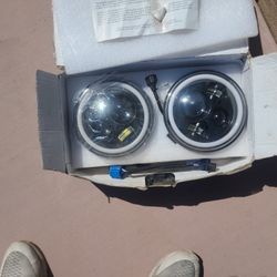 Jeep Halo Headlight