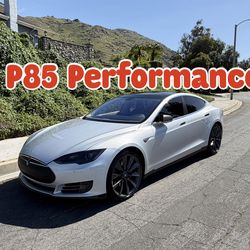 2014 Tesla Model S P85d