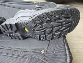 Black Steel-toed shoes
