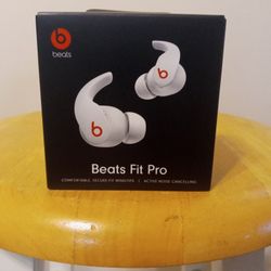  Beats Fit Pro