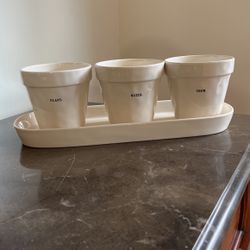 Rae Dunn Flower Pots 