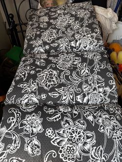 Chair cushion