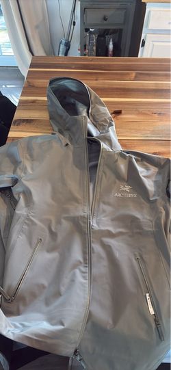 Arc’teryx Beta Jacket