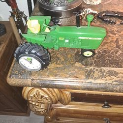 John Deer 4010 Clock  Tractor In Excellent Condition. 