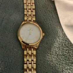 Watch woman’s