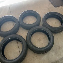 Bridgestone 235/55r20 (Set Of 4) W/ Spare Michelin 235/55r20