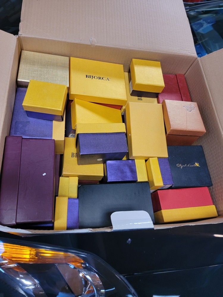 Jewelry Boxes (Large Box Full)