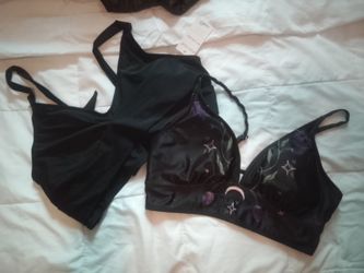 ***Bikini Tops****