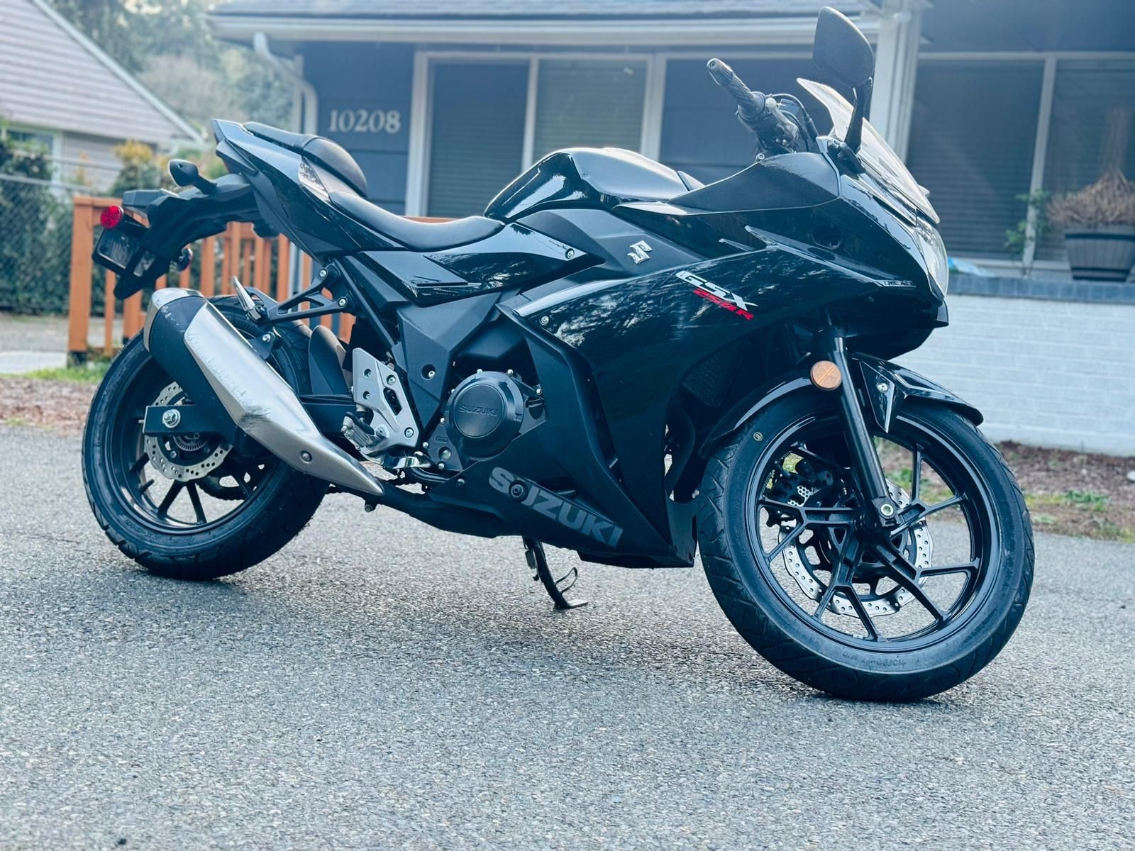 Gsx250r
