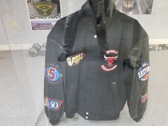 Limited edition Chicago BULLS Commemorative 5 Championship Jacket