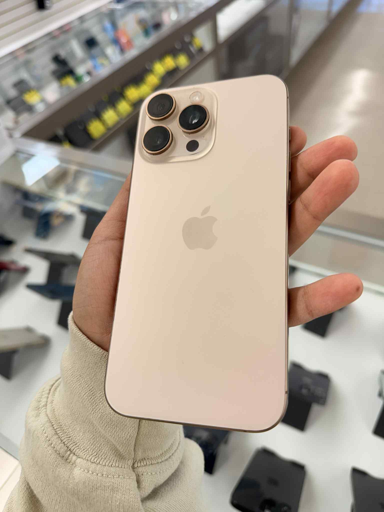 iPhone 16 Pro Max 256gb Unlock