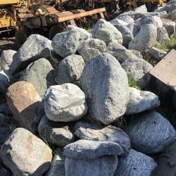 Landscape boulders