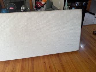 Twin mattress
