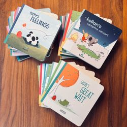 20 KiwiCo Board Books