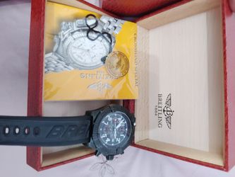 A13370 Breitwing Watch