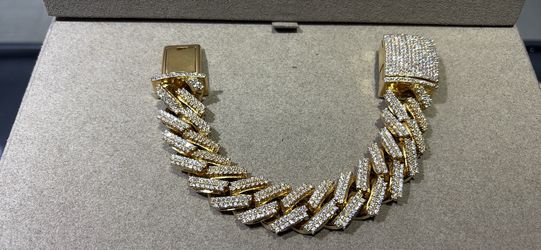 Gold Cuban diamond bracelet