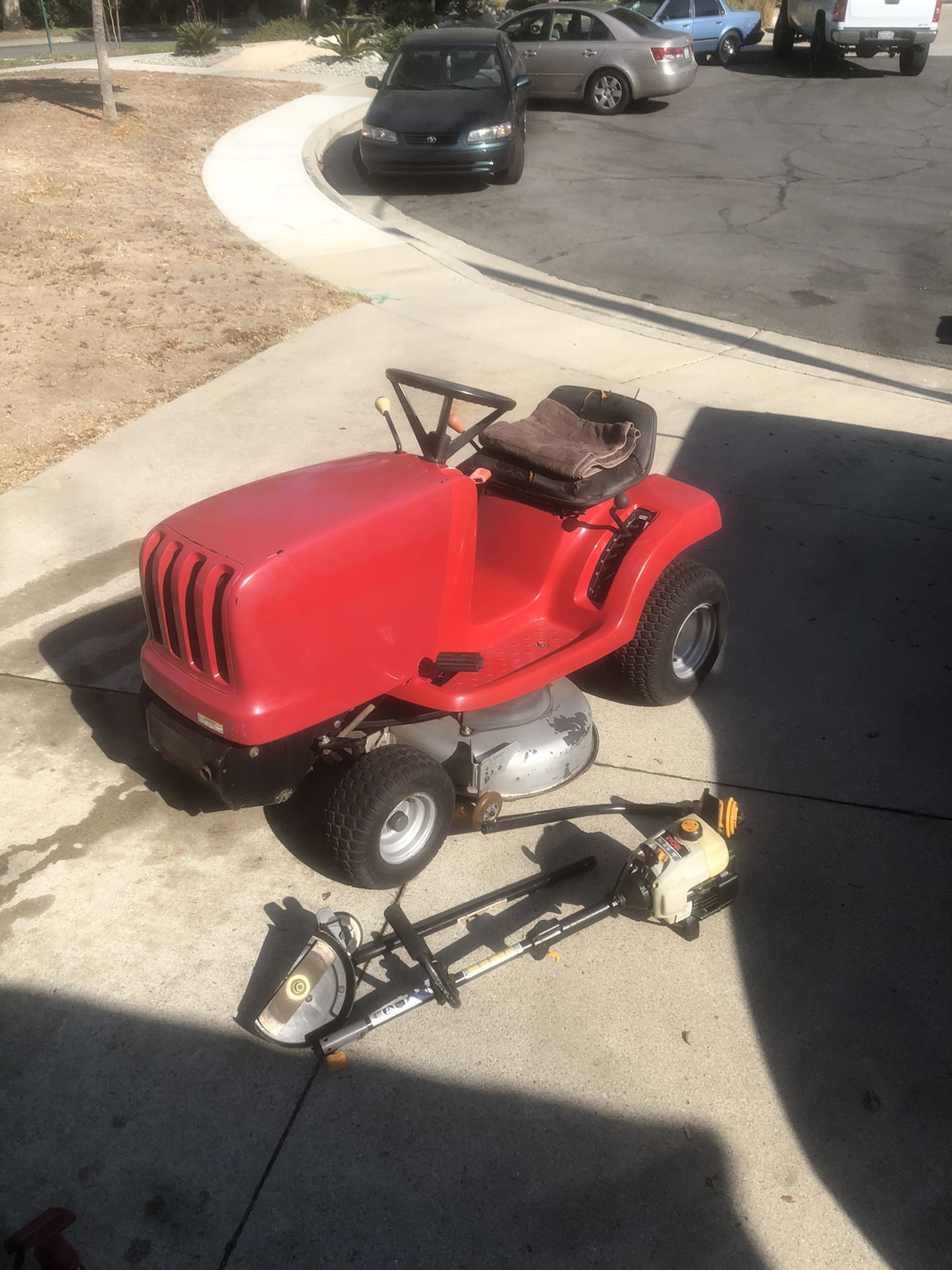 Honda lawn mower ride on sit down and edger weed eater/wacker combo