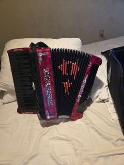 Accordion Hohner