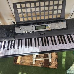 Yamaha Keyboard 
