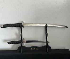 Samurai Katana Decorative Triple Sword Set w/ Sword Stand for Sale in  Sterling Heights, MI - OfferUp