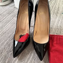 Christian Louboutin Pumps