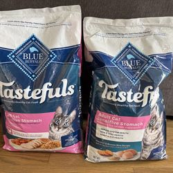 Blue Buffalo Tasteful Cat Food  